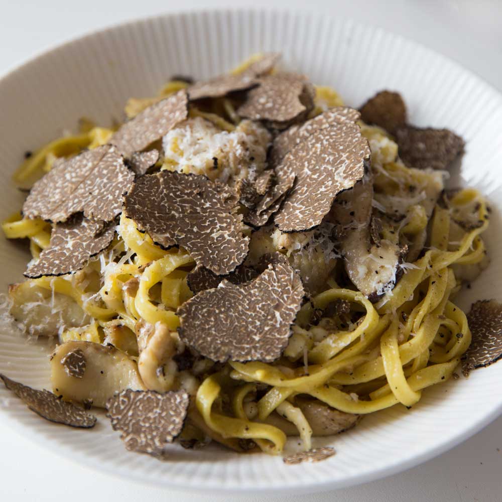 Fresh Istrian Black Summer Truffles (July - September)